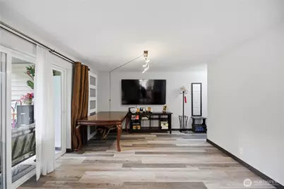 2721 NE 195th Street #3, Lake Forest Park, WA 98155 - Photo 8