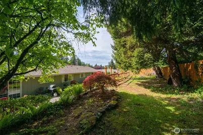 2114 S Cedar Hills Drive, Mount Vernon, WA 98274 - Photo 34