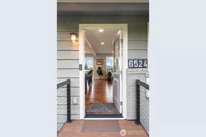 6524 S Hazel Street, Seattle, WA 98178 - Photo 2