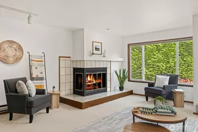12027 15th Avenue NE #305, Seattle, WA 98125 - Photo 6