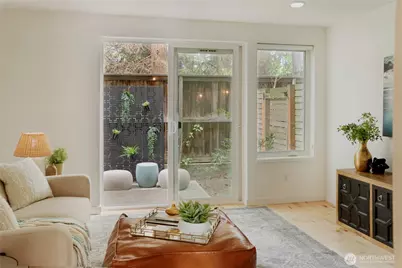 3611 Whitman Avenue N, Seattle, WA 98103 - Photo 32