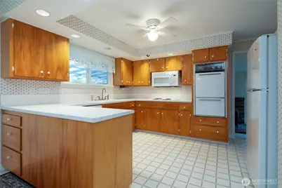 5330 77th Place NE, Marysville, WA 98270 - Photo 4