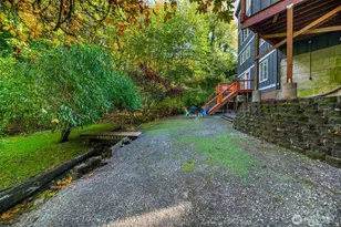 2708 NE 98th St, Seattle, WA 98115 - Photo 32