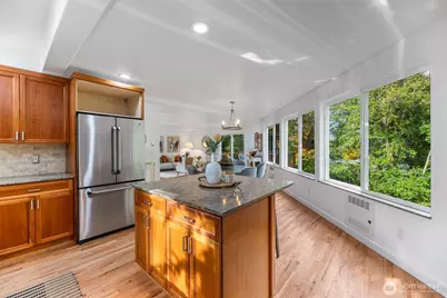 2708 NE 98th Street, Seattle, WA 98115 - Photo 20