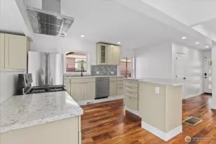 742 S Director St, Seattle, WA 98108 - Photo 6