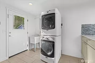 742 S Director St, Seattle, WA 98108 - Photo 12