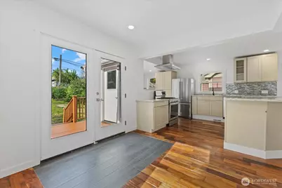 742 S Director Street, Seattle, WA 98108 - Photo 10
