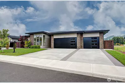 3109 Heron Street, Woodland, WA 98674 - Photo 1