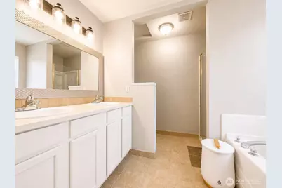 1823 164th Street E, Tacoma, WA 98445 - Photo 16