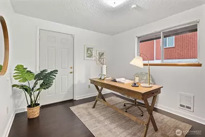 2001 NE 12th Street, Renton, WA 98056 - Photo 16