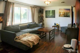 131 SE 3rd Ave, Milton-Freewater, OR 97862 - Photo 2
