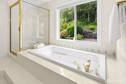 6063 156th Place SE, Bellevue, WA 98006 - Photo 22