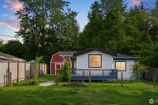 416 E 86th St, Tacoma, WA 98445 - Photo 4