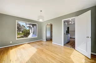 340 Pierce St, Port Townsend, WA 98368 - Photo 14