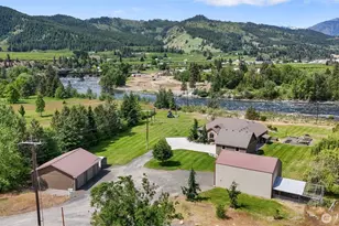 253 Logsdon Ln, Cashmere, WA 98815 - Photo 2