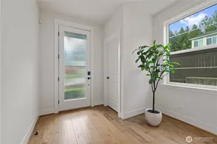1431 243rd Pl NE, Sammamish, WA 98074 - Photo 4