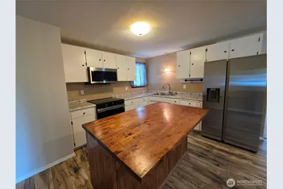 212 173rd Street E, Spanaway, WA 98387 - Photo 10