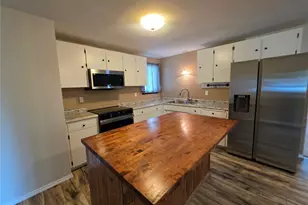 212 173rd St E, Spanaway, WA 98387 - Photo 10