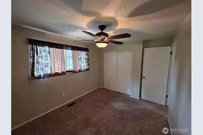 212 173rd Street E, Spanaway, WA 98387 - Photo 20