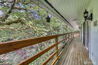7924 Ohana Place NE, Bremerton, WA 98311 - Photo 34