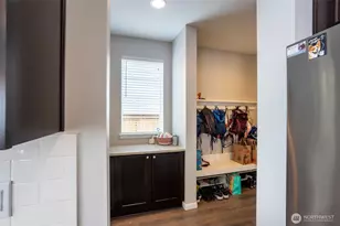 18748 Colwood Ave NE, Poulsbo, WA 98370 - Photo 16