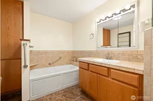 6618 196th St SE, Snohomish, WA 98296 - Photo 18