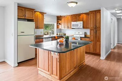 12220 SE 217th Place, Kent, WA 98031 - Photo 8