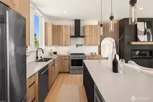 7332 25th Ave NW, Seattle, WA 98117 - Photo 6