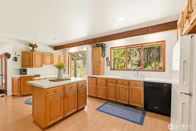 516 Gellor Road, Port Angeles, WA 98362 - Photo 6