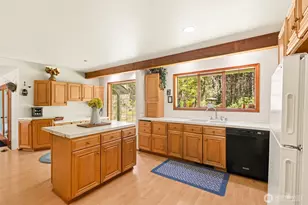 516 Gellor Rd, Port Angeles, WA 98362 - Photo 6