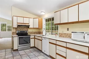 9306 Northwood Dr SE, Olympia, WA 98513 - Photo 10
