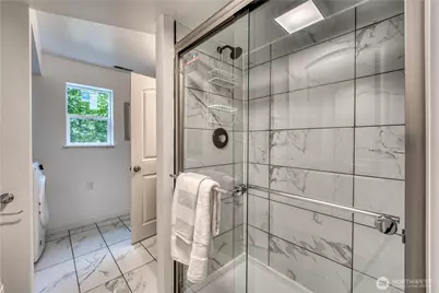 21225 NE 12th Street, Sammamish, WA 98074 - Photo 28