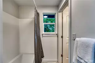21225 NE 12th St, Sammamish, WA 98074 - Photo 16