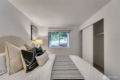 21225 NE 12th Street, Sammamish, WA 98074 - Photo 22