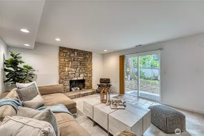 21225 NE 12th Street, Sammamish, WA 98074 - Photo 24