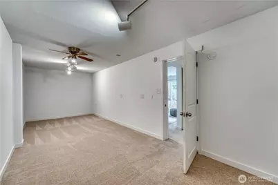 21225 NE 12th Street, Sammamish, WA 98074 - Photo 26