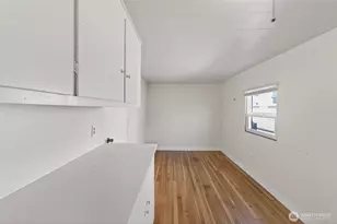 209 E 11th St, Port Angeles, WA 98362 - Photo 22