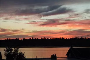 12704 Holmes Point Dr NE, Kirkland, WA 98034 - Photo 22