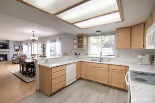 3011 Sugarloaf St SE, Olympia, WA 98501 - Photo 12