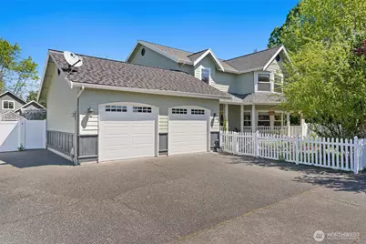 2219 Kibler Avenue, Enumclaw, WA 98022 - Photo 2