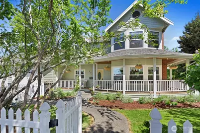 2219 Kibler Avenue, Enumclaw, WA 98022 - Photo 1