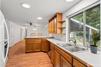 7534 Illahee Road NE, Bremerton, WA 98311 - Photo 10
