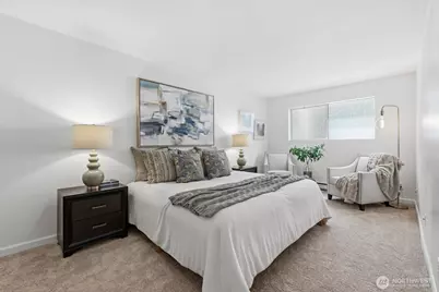 2929 76th Avenue SE #410, Mercer Island, WA 98040 - Photo 14
