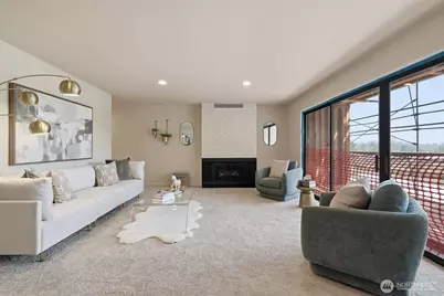 2929 76th Avenue SE #410, Mercer Island, WA 98040 - Photo 6