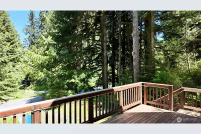 33474 South Shore Drive, Mount Vernon, WA 98274 - Photo 16