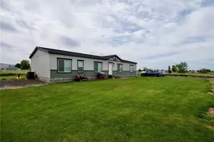 174958 W Apricot Rd, Grandview, WA 98930 - Photo 2