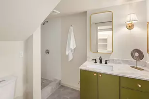 602 18th Ave E, Seattle, WA 98112 - Photo 24