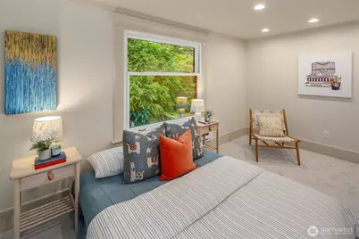 602 18th Avenue E, Seattle, WA 98112 - Photo 16