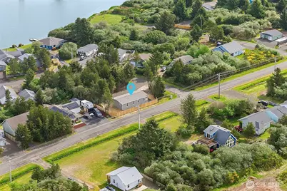 300 Marine View Drive SW, Ocean Shores, WA 98569 - Photo 36