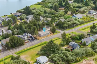 300 Marine View Dr SW, Ocean Shores, WA 98569 - Photo 36